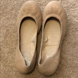 Vince Camuto flats